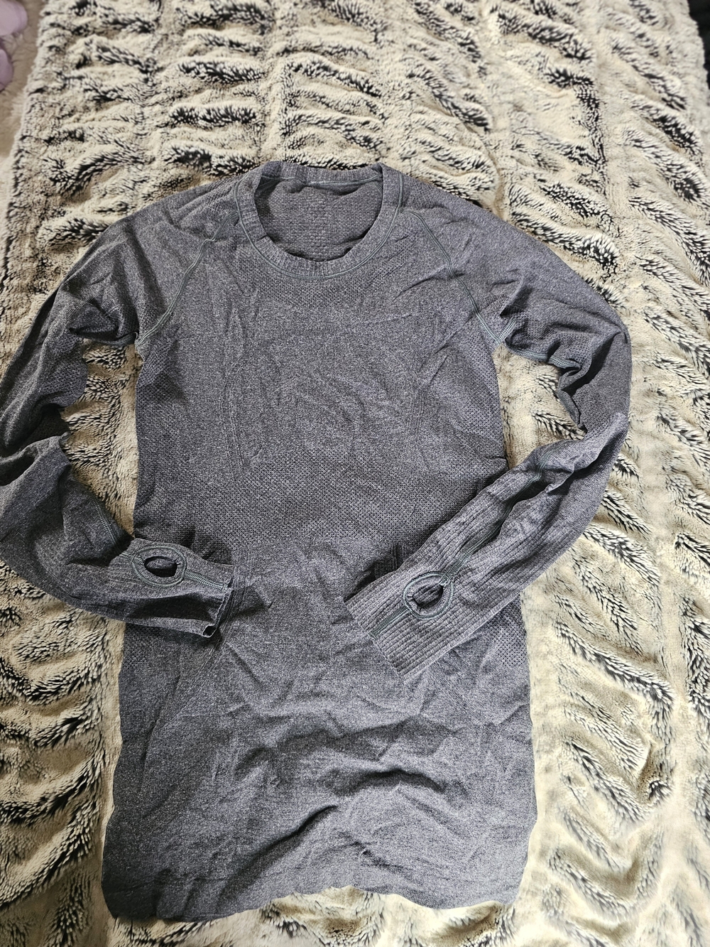 lululemon athletica Women's Long Sleeve Crew - Charcoal Gray